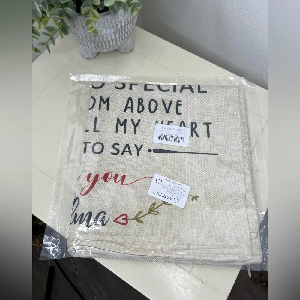 Brand New-Grandma Zipper Pillow Cover